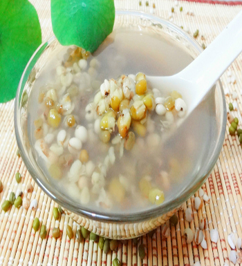 熬夜适合喝什么汤   推荐6款适合熬夜喝的汤