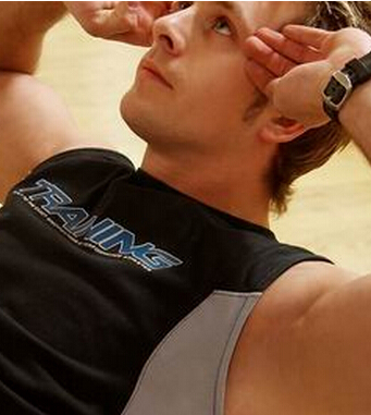 有氧健身操 适合白领男的健身操