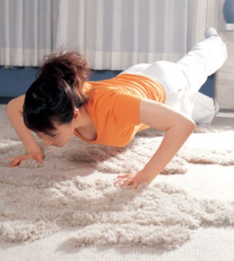 俯卧撑减肥 助就完美曲线