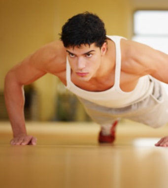 俯卧撑减肥 助就完美曲线