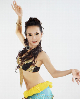 肚皮舞基本动作 肚皮舞让你昂然挺 胸