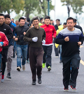 竞走运动的好处 竞走健身需注意的竞走技巧