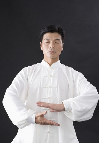 肝功能异常的表现 练习气功改善肝功能异常