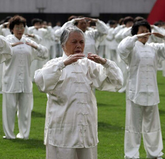 夏季养生 夏季帮你去除浮躁的气功方法