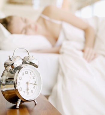 早上赖床怎么办 教你几招起床运动愉快起床