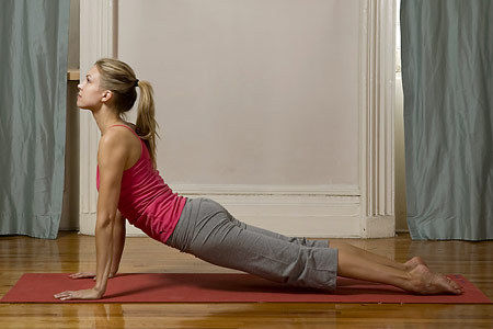 家中瑜伽练习简单指导 注意事项