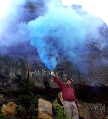 户外运动遇险怎么求救 6种求救方法要记住