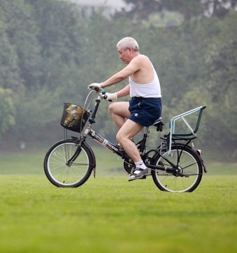 如何健康晨练 老年人春季晨练的注意事项