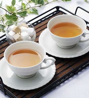 夏季解暑多喝茶 夏季喝茶有什么好处和禁忌