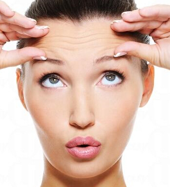 为什么会有抬头纹 生活中哪些恶习会产生皱纹