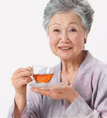 老年人切记喝浓茶 盘点老年人饮茶的禁忌