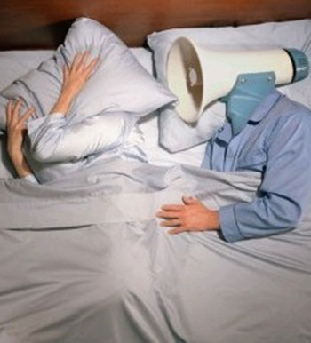 深夜呼噜声不绝于耳 怎样预防打呼噜