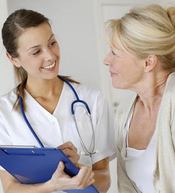 女性更年期应该如何调整自己的健康