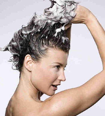 女性经期可以洗头吗 或许你真的不会洗头