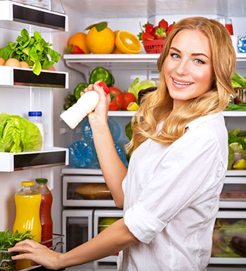 别把冰箱当做安全仓库 这些食物放冰箱变毒药