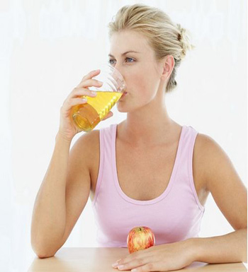 去除口臭的方法  多吃水果少抽烟