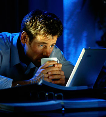 熬夜后如何恢复 熬夜后有什么方法恢复身体