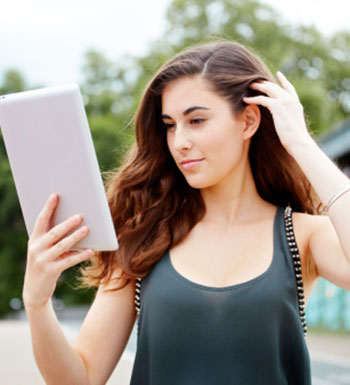 自恋是一种病 相处要注意保持一定距离