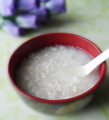 夏季如何养生 专家提醒夏季养生多进稀食