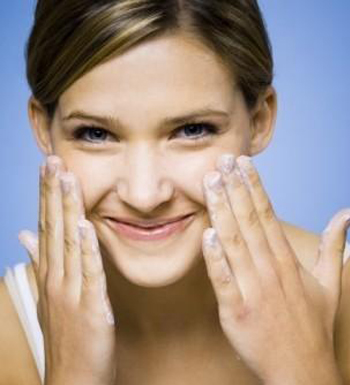 毛孔粗大怎么办 三个小绝招让你快速零毛孔