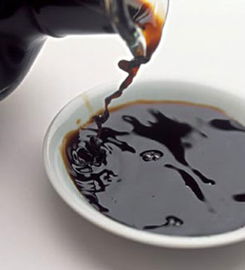 得了肩周炎怎么办 用醋来热敷能治肩周炎