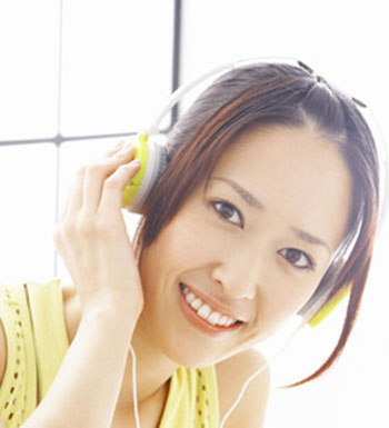 怎样正确使用耳机  耳机族如何保护听力