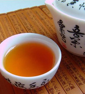 藿香正气水的功效 夏日如何使用藿香正气水