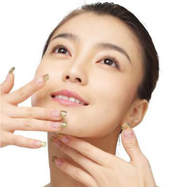 健康自测有妙招 皮肤和指甲告诉你身体状况