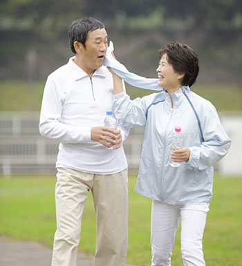 夏季异常出汗需警惕 谨防身体疾病