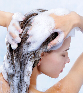 正确的洗头方法 揭秘洗头发的六大禁忌