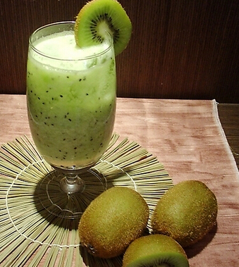 头发护理 长发美女多吃这8种水果