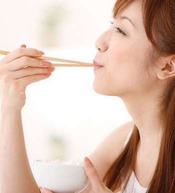 保健养生小常识 日常饮食7大禁忌最伤胃