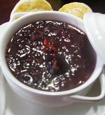 脸色苍白怎么调理 六款药膳补血养颜