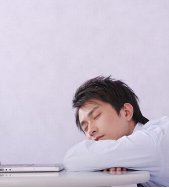 保健按摩 小动作助上班族养生保健