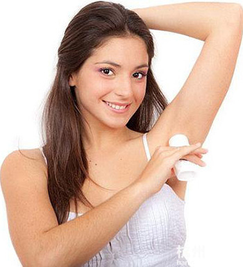 养生小常识 出现这些症状喝水能救命