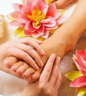 更年期失眠怎么办 更年期失眠的原因和表现