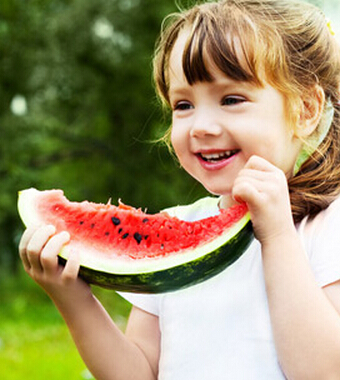 西瓜的功效与作用 西瓜解暑养颜有一手