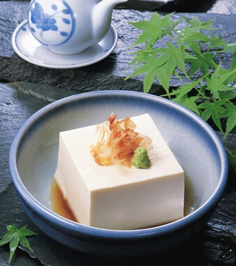 女性更年期 吃豆腐的女人不怕更年期