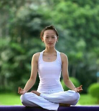 痛经怎么缓解 经前按摩少痛苦