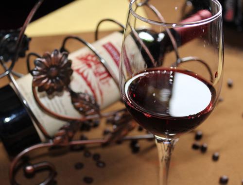 睡前喝红酒的好处你知道多少