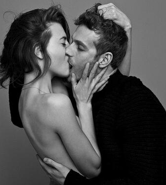 性爱秘籍 揭秘10个最简单的嘿咻秘诀