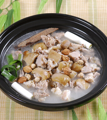 男人肾虚吃什么好 8食物男人补肾胜伟哥