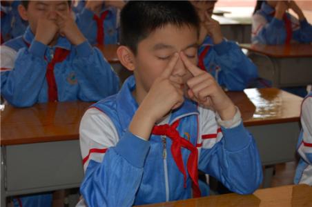 眼睛保健操的动作要领你知道吗