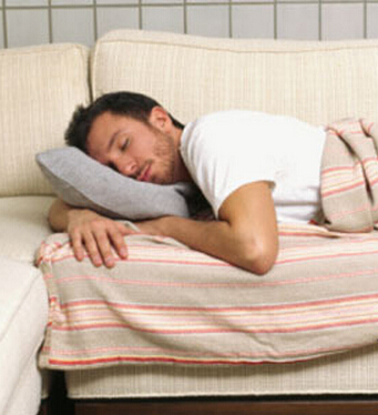 落枕了什么办法最有效 落枕的原因及其治疗