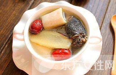 乌鸡汤的功效与作用，乌鸡汤的食用禁忌