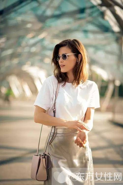 白t恤发黄怎么办 学会这几种办法变白不再是难题