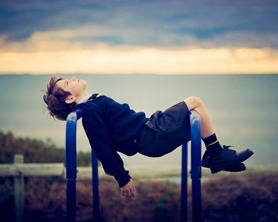 青少年晚上几点睡觉最好，全方位为你分析