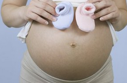 孕晚期注意事项  加强营养适当活动