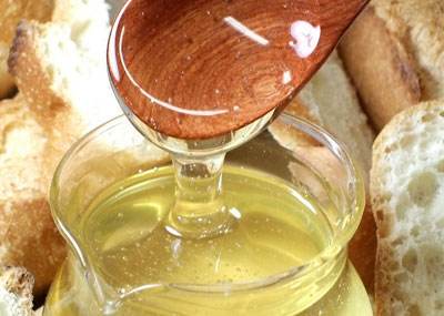 喝蜂蜜水的好处介绍及喝蜂蜜水的最佳时间点