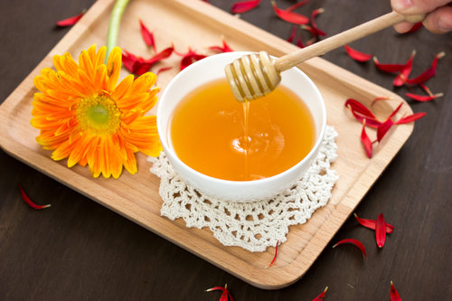 蜂蜜洗脸有什么好处 怎么做蜂蜜面膜